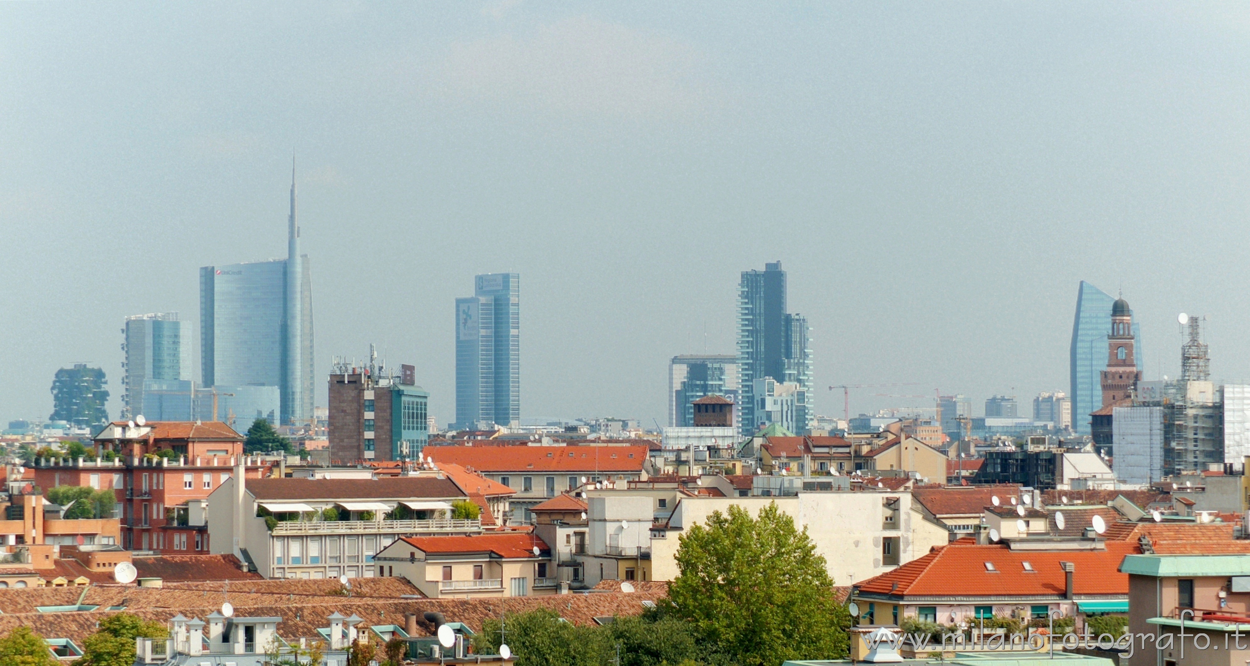 Milano - Torre Unicredit e grattacieli di Porta Nuova